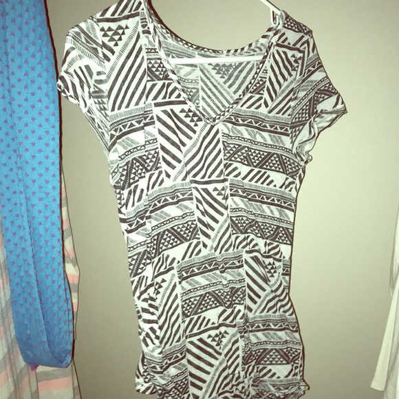 Thin black and white patterned shirt